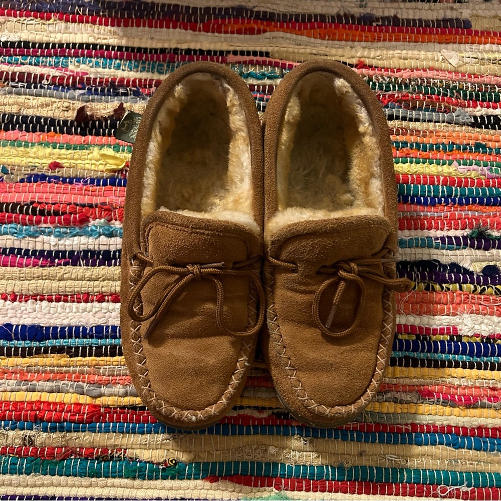 Cloud Nine Sheepskin Moccasin Slippers Slip On Loafers Leather Fur Men 10 - Picture 3 of 11